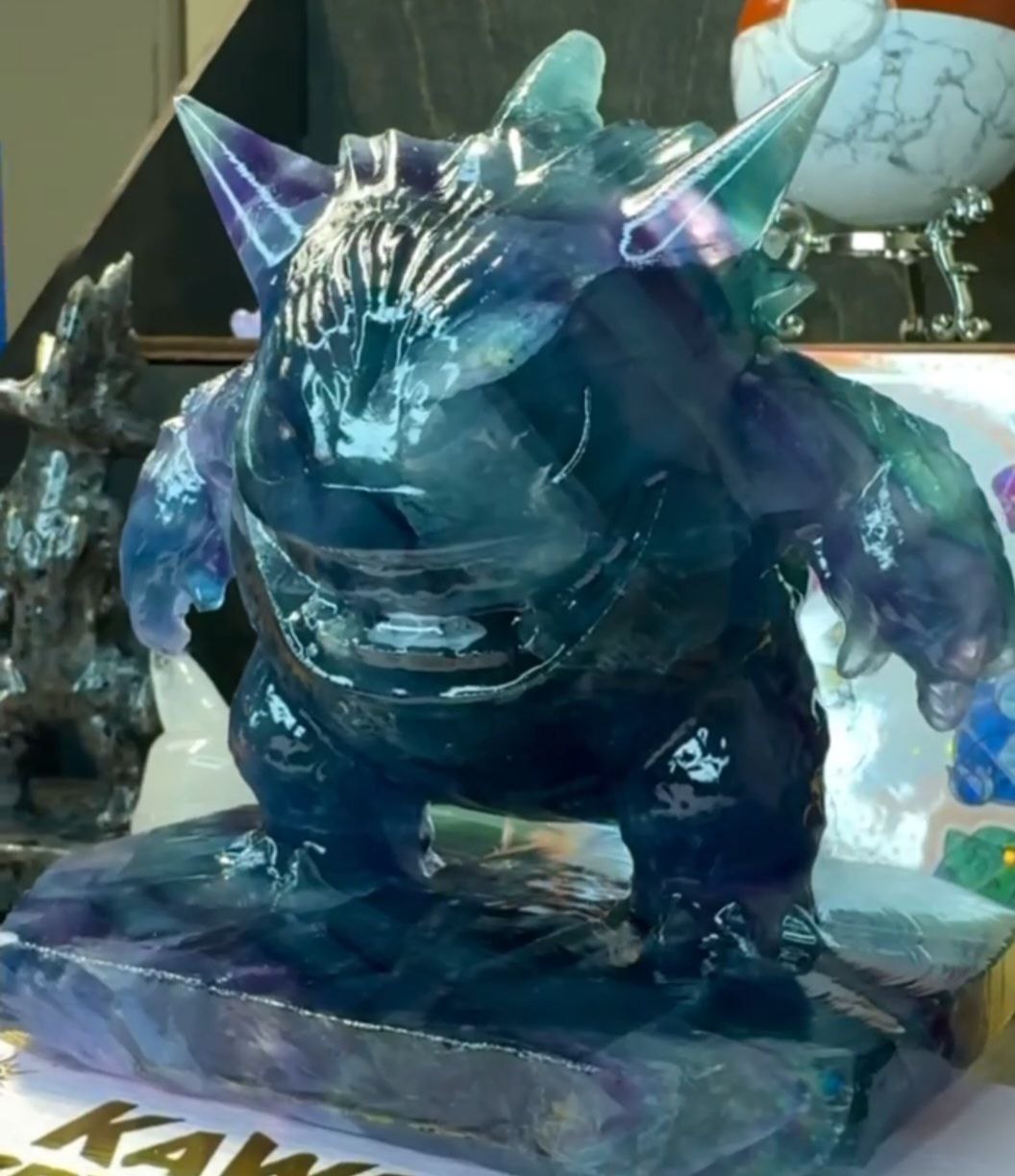Gengar 4" Rainbow Fluorite
